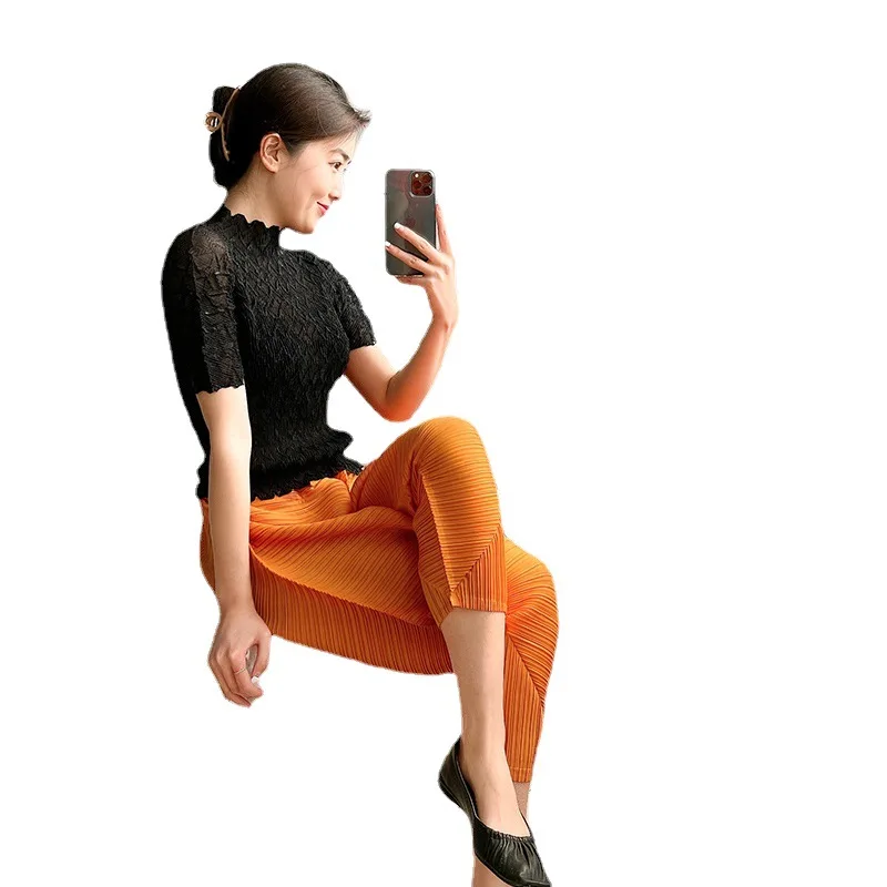 

LANMREM Women Black Pleated T-shirt New Arrivals Turtleneck Short Sleeve Temperament Fashion Tide Summer 2021 2E1987