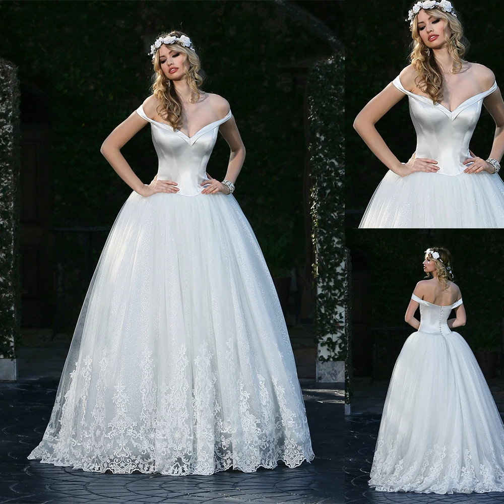 

2020 Wedding Dresses Off-Shoulder Lace Appliques Bridal Gowns Custom Made Sweep Train Plus Size A Line Wedding Dress