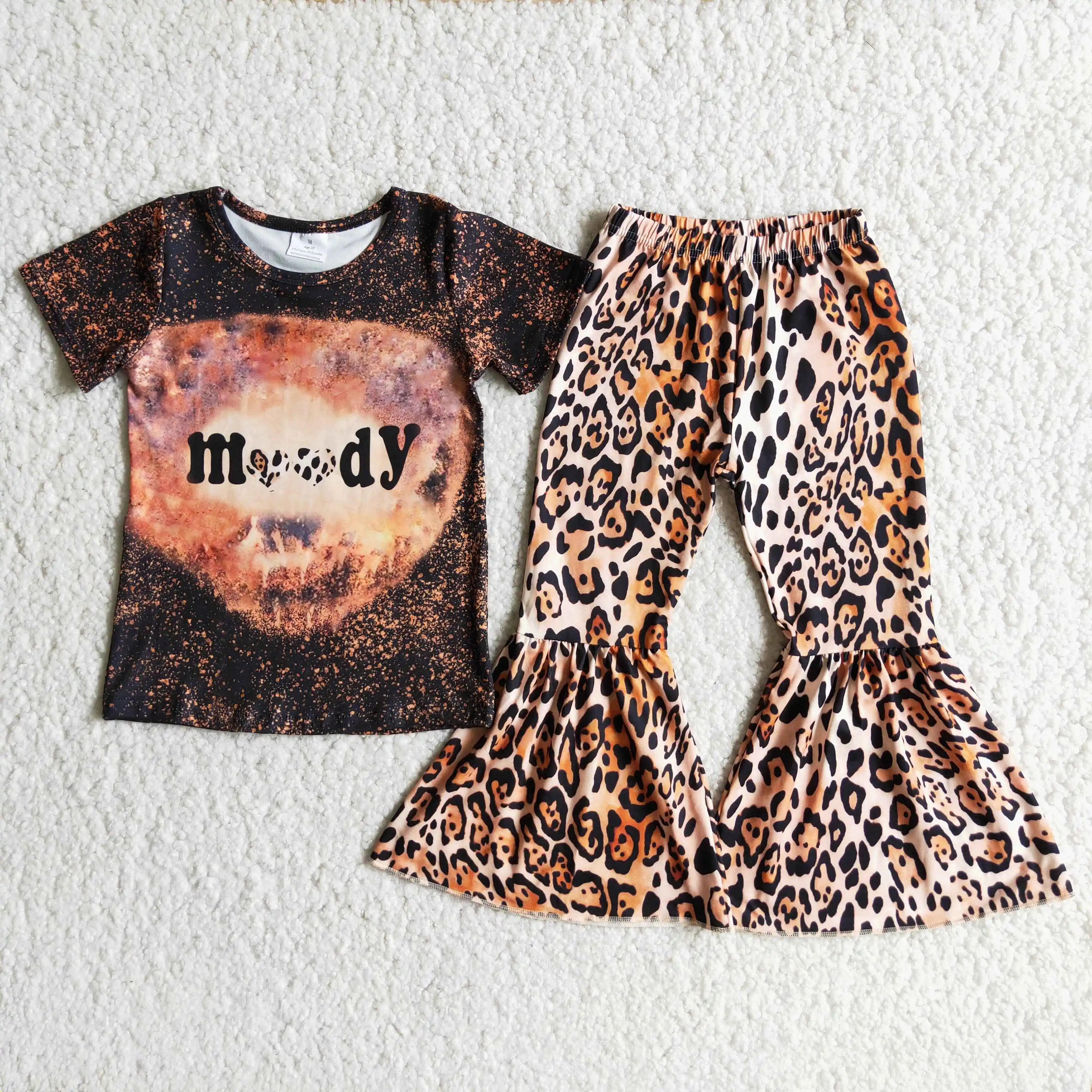 

Baby Girls Leopard Outfits Toddlers Short Sleeve Moody Shirt Bell Bottom Cheetah Pants Kids Clothing Sets Children Boutique Sets