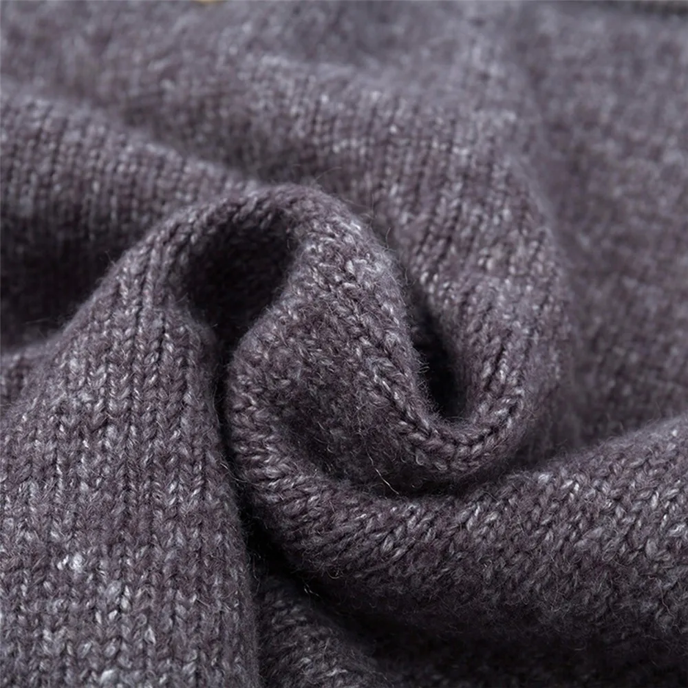 Зимние женские свитера серого цвета с круглым вырезом и длинным рукавом вязаный