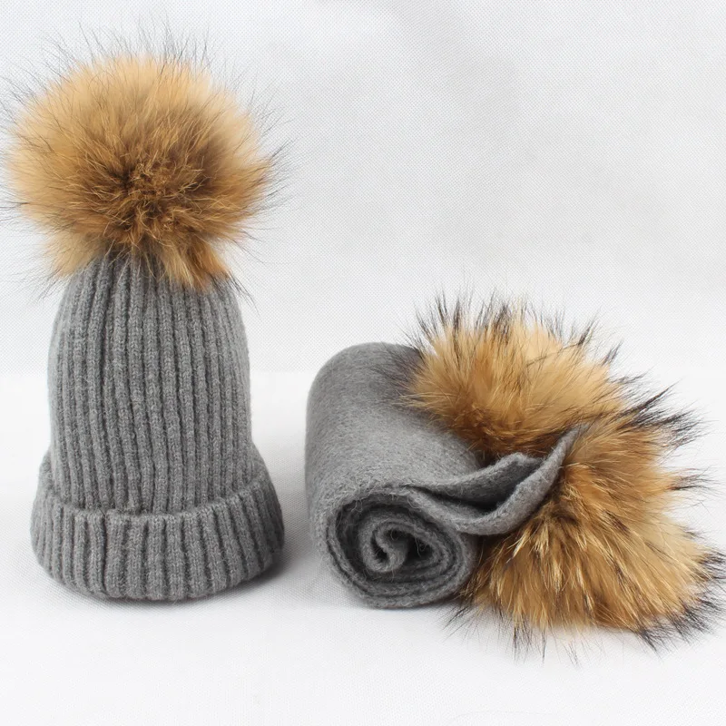 Рисунок 6 - Детский комплект с шапкой и шарфом