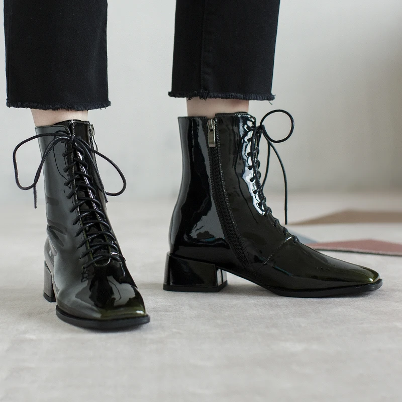 Jual Ukuran 34-43 Patent Kulit Wanita Boots Round Toe Sepatu Wanita Merek Mewah Tinggi Atas Sepatu Anti-selip Wanita Pergelangan Kaki Martins