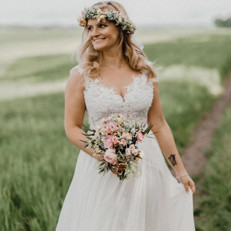

Miaoduo Boho Wedding Dress 2021 Lace Vestidos De Noiva Plus Size illusion Back V Neck Bridal Gowns for Women