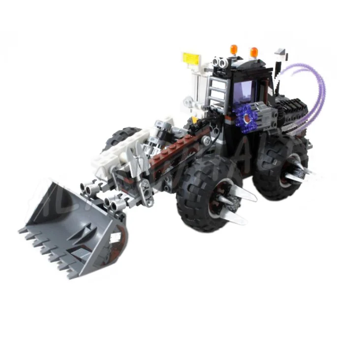 

584pcs Movie Two-Face Double Demolition 10738 Bat cycle Figure Building Blocks Toy DC Universe Holiday Hobby birthday Gifts