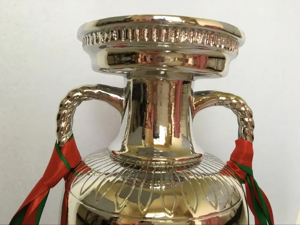 

45 CM Real life Size 2016 European Football Championship trophy / european cup / 1:1 SIZE Replica Trophy EURO Cup soccer trophy