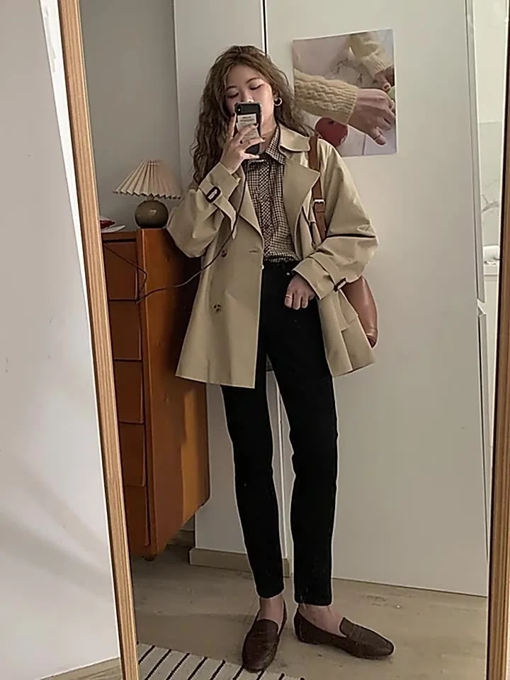 

Trench Coat for Women Spring and Autumn Small Korean Style New Autumn Fashion Loose Short Khaki Trench Coat for Women