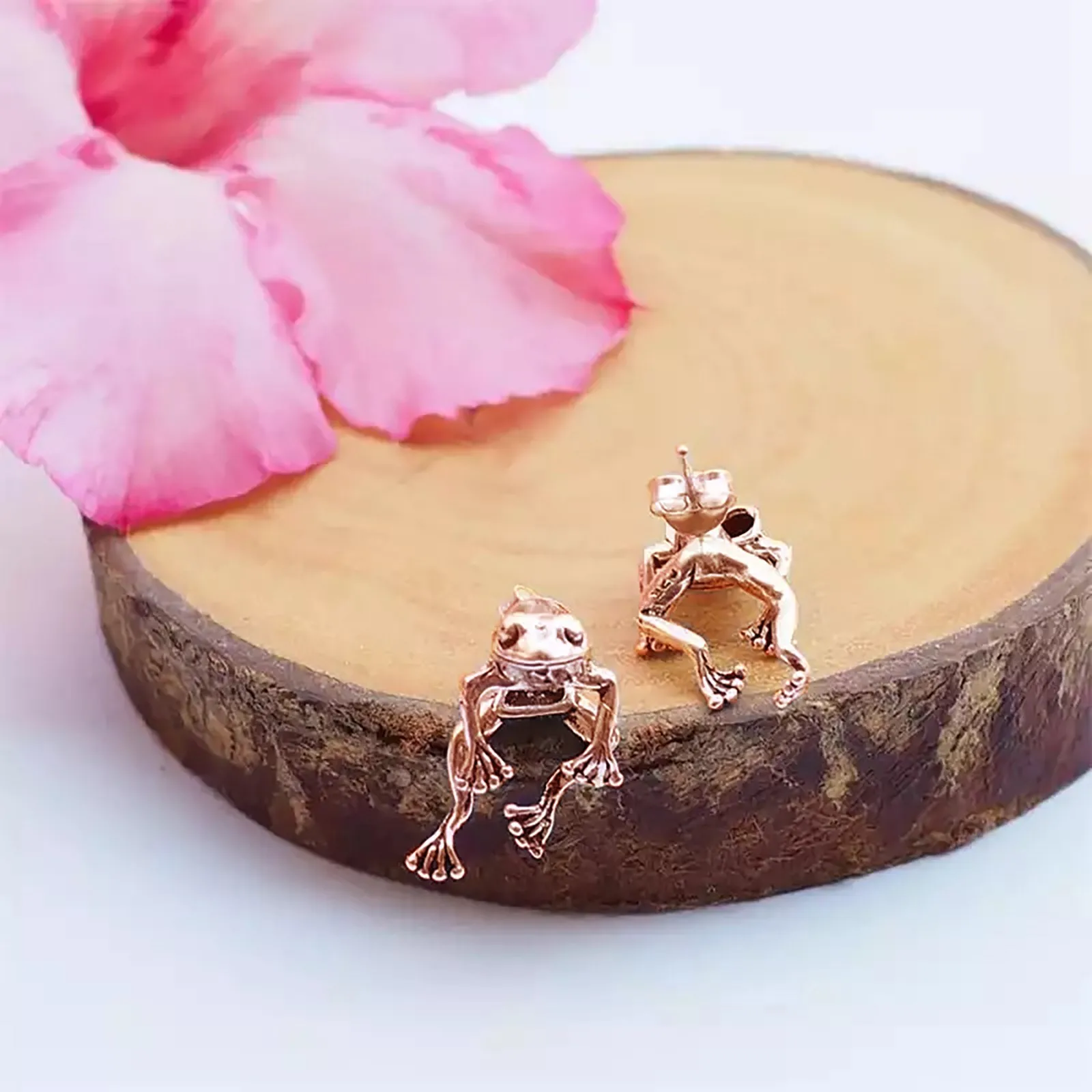 

Earring Punk Style European American Retro Fashion Animal Ear Buckle Exquisite Ladies Party Jewelry Decoration Stud Earrings#672