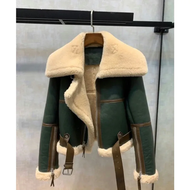

Ladies Leather Jacket 2021 Winter New Green Stitching Big Lapel Motorcycle Jacket Women Thickening Short Leather Jacket Woman