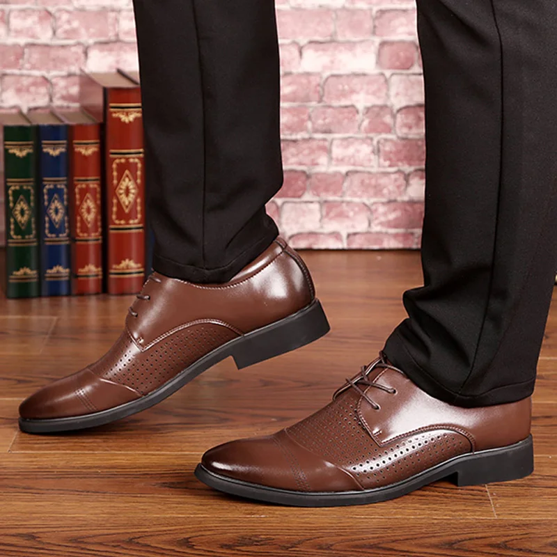 

Misalwa Italian Vintage Formal Dress Shoes Men Hollow Black Leather Lace-up Lightweight classic Zapatos Oxford Hombre 38-47