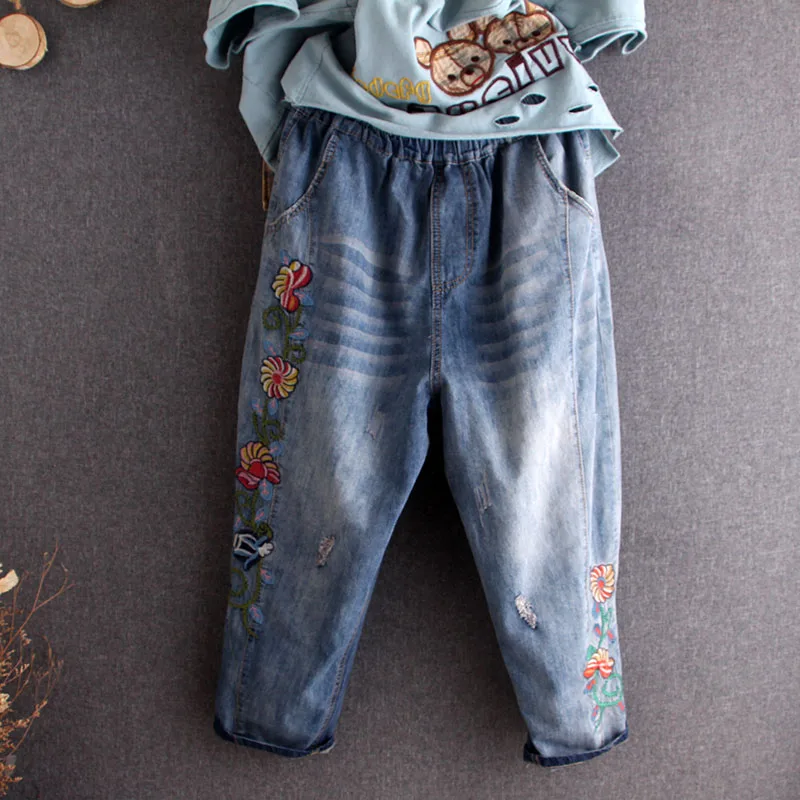 

Summer Calf-length Jeans Women Baggy Harem Denim Pants Plus Size Embroidered Hip Hop Light Blue Trousers Boyfriend Streetwear