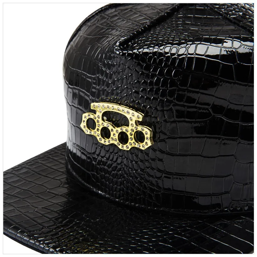 Бейсболка мужская с тиснением под крокодиловую кожу модная кепка плоским