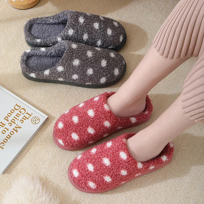 

Меховые сланцы, хлопковая обувь унисекс, женские зимние тапочки, новая модная обувь, мягкая мужская женская обувь, удобная женская обувь в г...