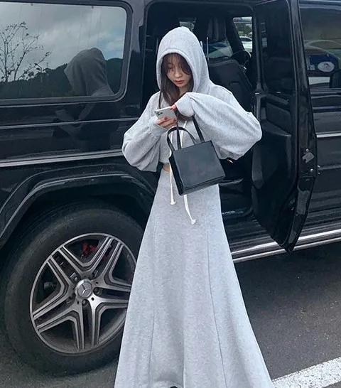 

New Arrivals 2021 Spring Women Two Piece Sets Lady Casual Pullover Sweatshirt Hoodies Top + High Waist Mermaid Long Skirts Suits