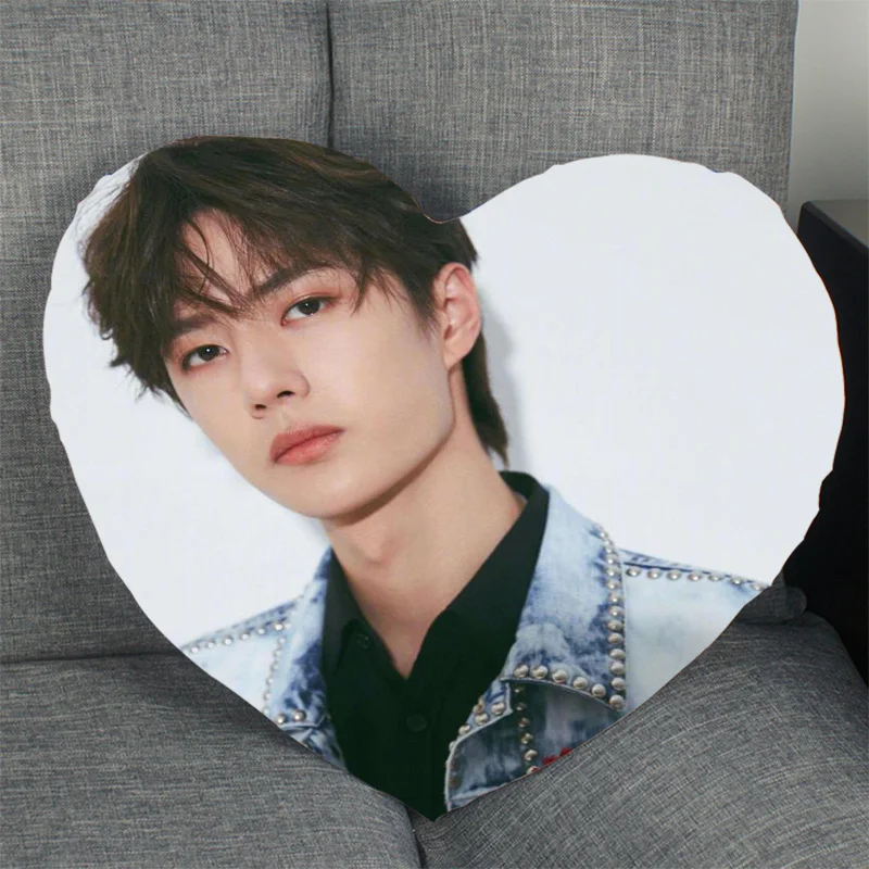 Пользовательская Подушка UNIQ YiBo, необычная, в форме сердца, искусственная Обложка, атласная, мягкая, не выцветающая подушка, искусственная кожа Пользовательская Подушка UNIQ YiBo, необычная, в форме сердца, искусственная Обложка, атласная, мягкая, не выцветающая подушка, искусственная кожа