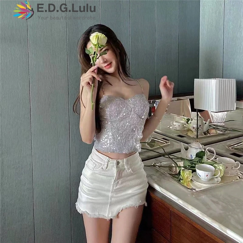 

EDGLuLu Chain Spaghetti Strap V-neck Pink Sequined Top Sexy Tank Glitter Top T Shirt Backless Short Women Summer Clothing 0528
