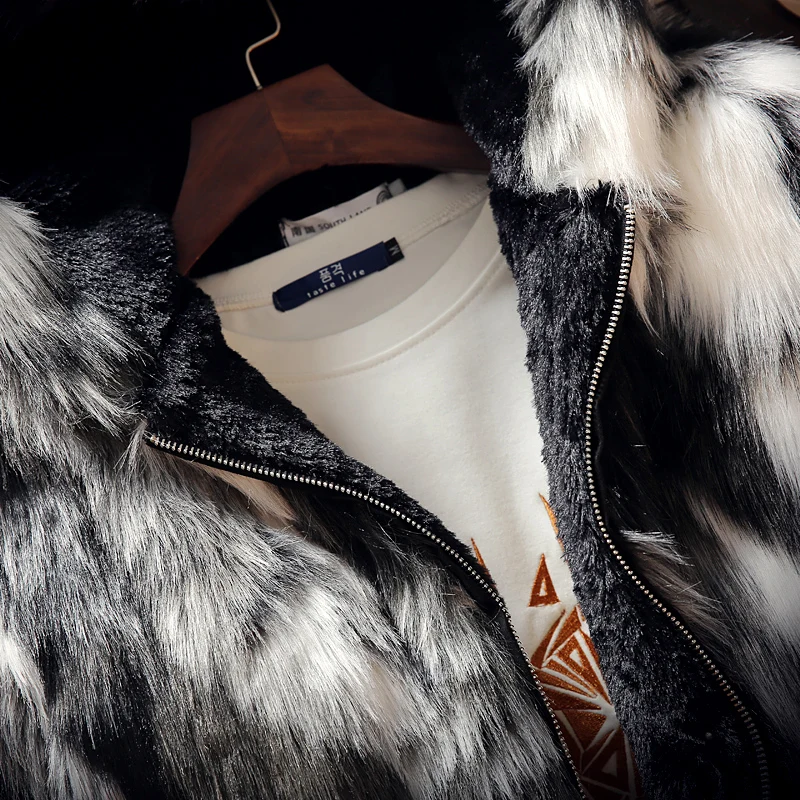 

2021 Fashion Male keep warm winter slim simulation fox fur jackets/Men's High quality leisure hooded coats Thickening jackets