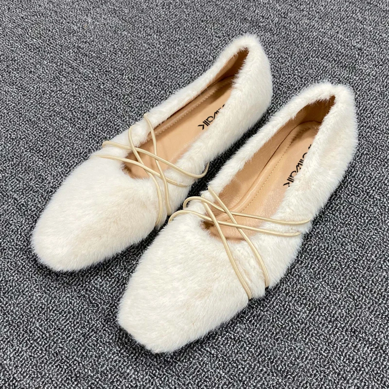 Меховая обувь на плоской подошве женские зимние балетки с эластичными полосками