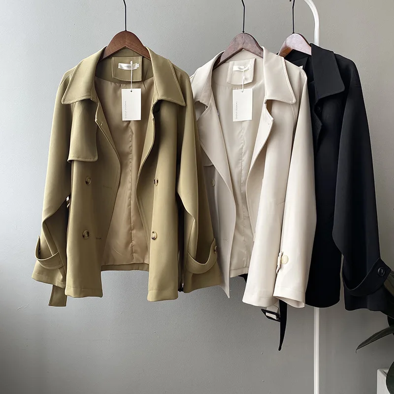 

Coats & Jackets