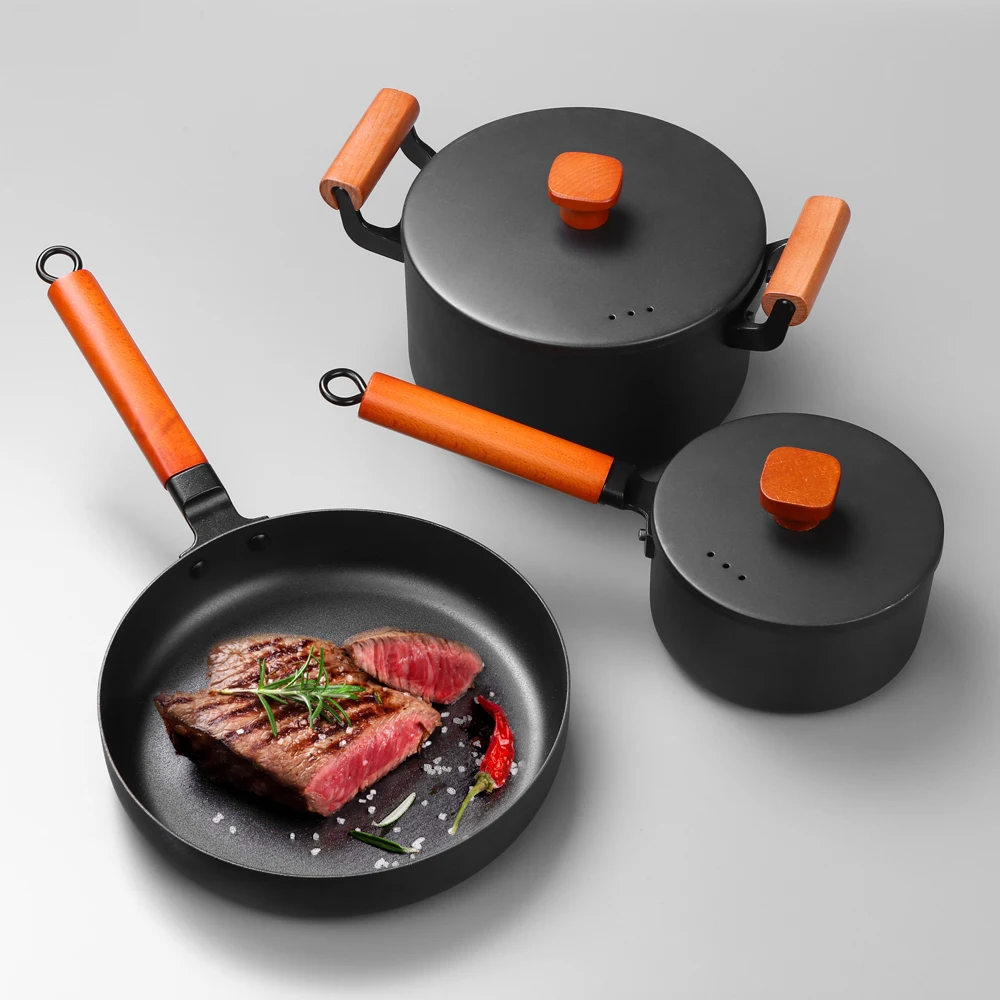 Набор посуды чугунная кастрюля сковорода антипригарная железная для тушения