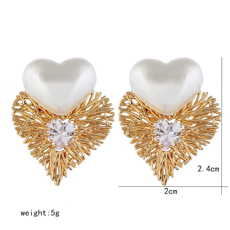 DiLiCa простые Винтажные серьги для женщин сережки в форме сердца с кристаллами
