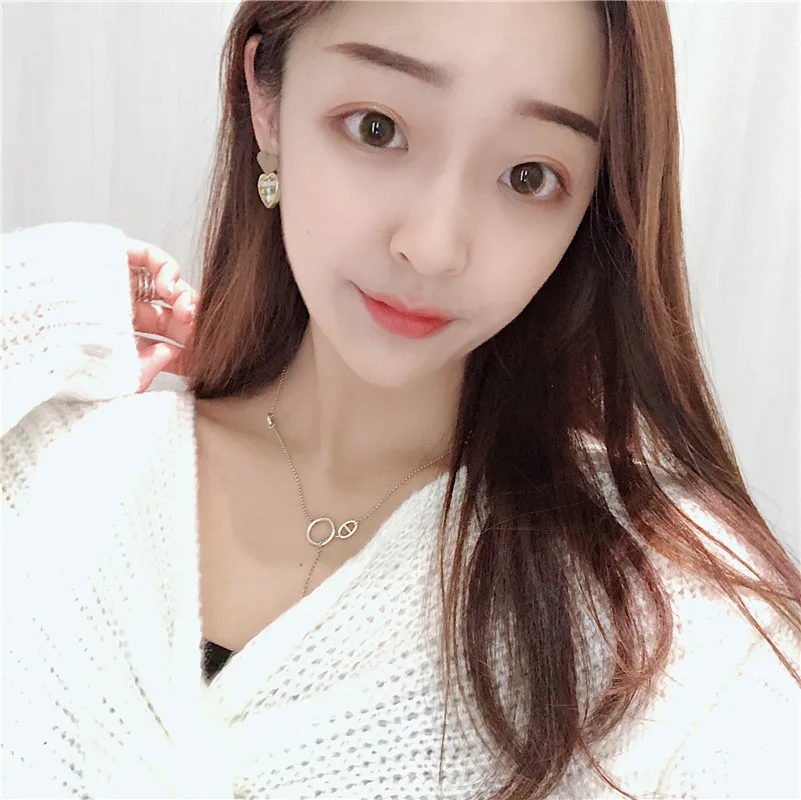 Джокер в стиле ретро вязаные серьги гвоздики форме сердца с матовой текстурой