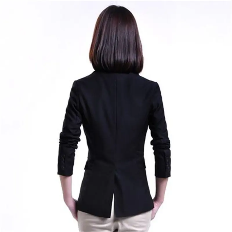 Маленький женский пиджак Блейзер весенний черный официальный приталенный