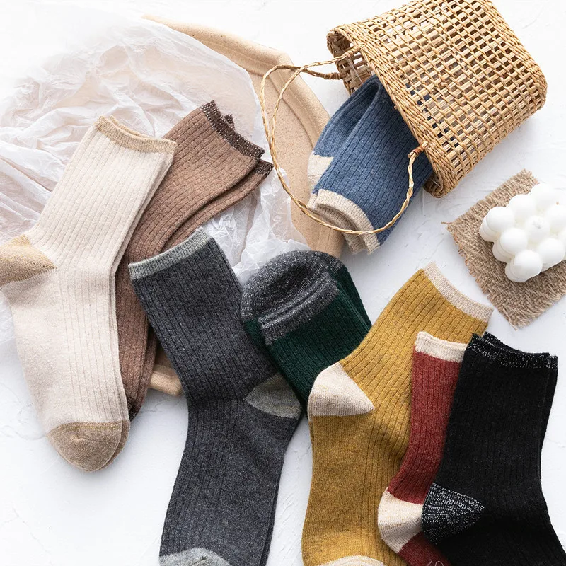 

Japanese Kawaii Cute Woman Socks 2020 Autumn Winter Fashion Cashmere Wool Socks for Women Solid Harajuku Streetwear Crew Socks