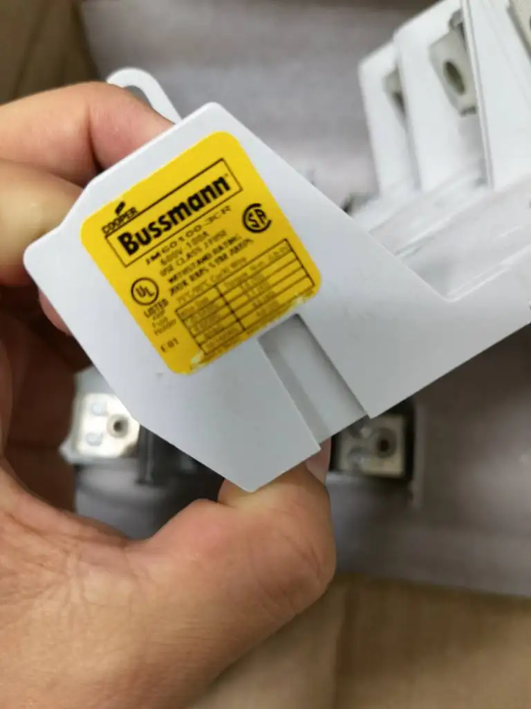 [SA] импортный предохранитель США низкопиковый BUSSMANN LPJ-70SP 70A 600V | Обустройство дома