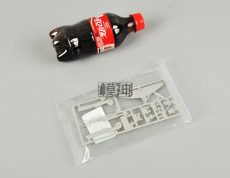 Модель самолета времен Второй мировой войны: 1:144 | Игрушки и хобби