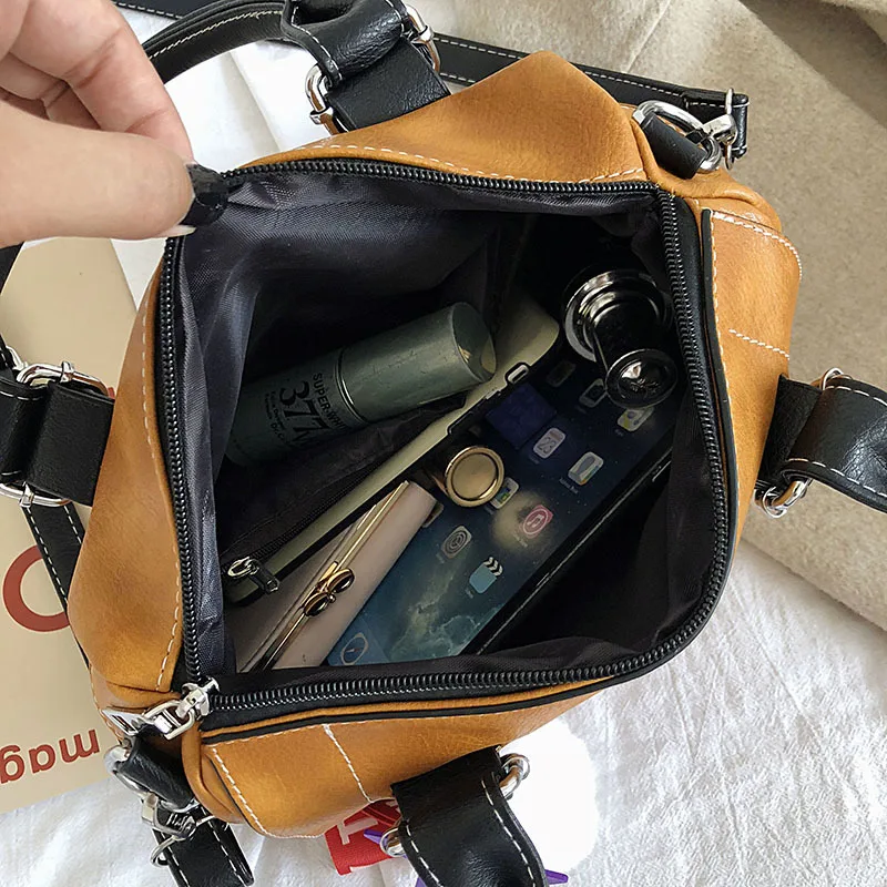 Женская сумка 2019 Сумка с подвеской в виде Помпона большой вместимости