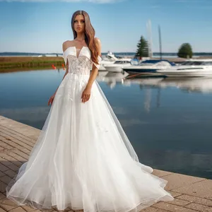 Romantic Off The Shoulder Tulle Beach Wedding Dress 2022 Lace Appliques Seaside Boho Bride Gown No Train Robe De Mariage