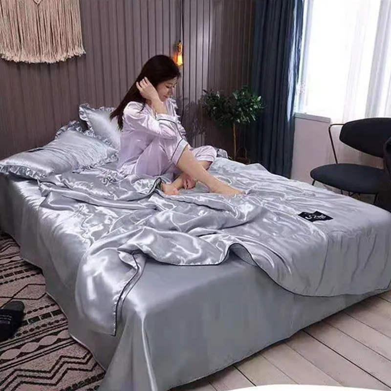 

New Summer Blanket Ice Silk Quilt Washable Cool Feeling Naked Sleeping Air Condition Thin Duvet Children Twin Queen Bedding