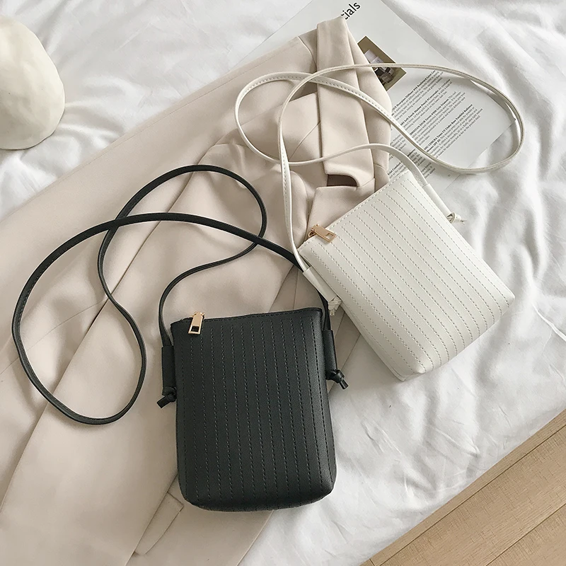 

Летние мобильный телефон сумка женская 2021 новая милая вертикальная сумка через плечо мини-сумка, модные ювелирные изделия, изменения чисты...