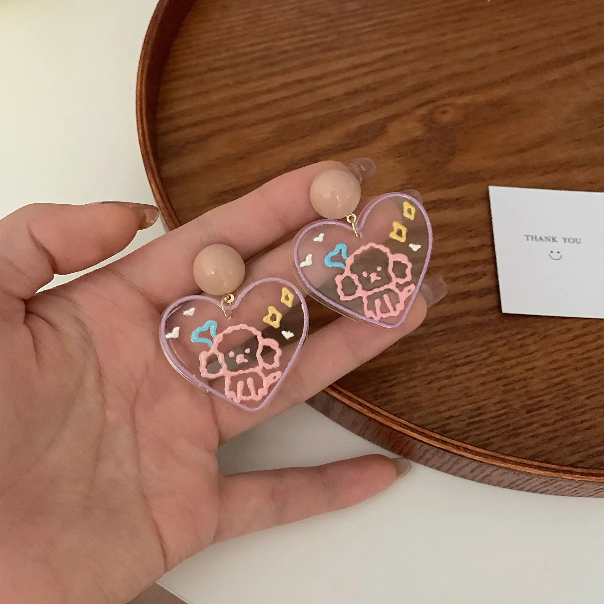 

Новинка 2021, милые и забавные цветные прозрачные акриловые серьги в виде цветка, Женские Простые Ювелирные изделия для женщин, модные винтаж...