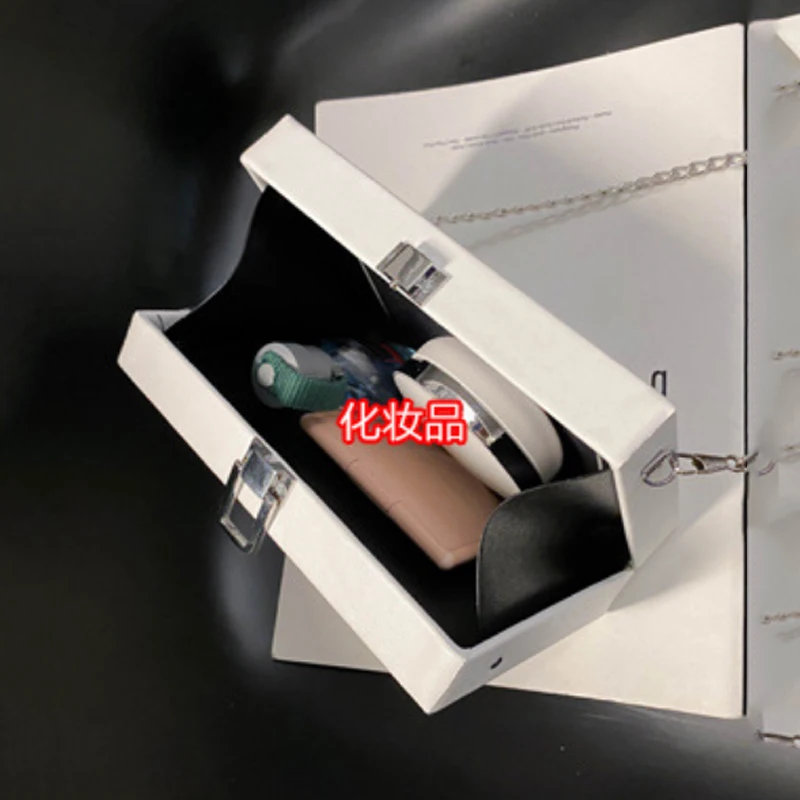 

Colorful Cute Crossbody Sling Bag for Women Animal Box Chains Shoulder Bag Mini Square Designer Clutch Kawaii Purse and Handbags