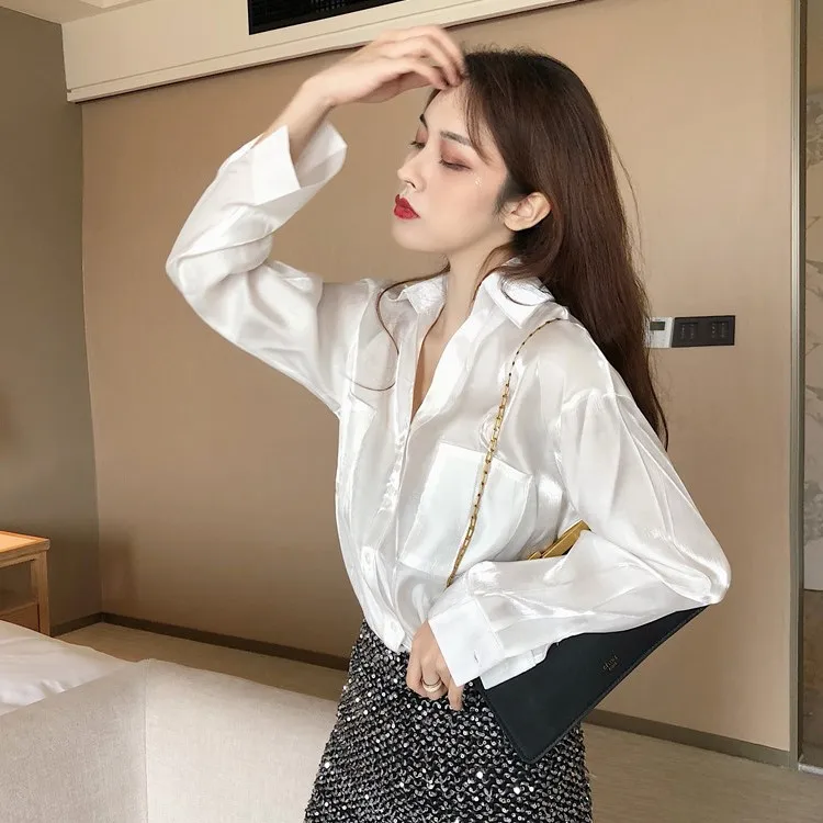 Белая женская Свободная темпераментная перламутровая рубашка с V образным