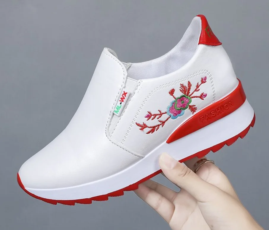 

Женские повседневные кроссовки из дышащего материала, обувь для отдыха на платформе, увеличивающая рост, женская модная обувь на плоской по...