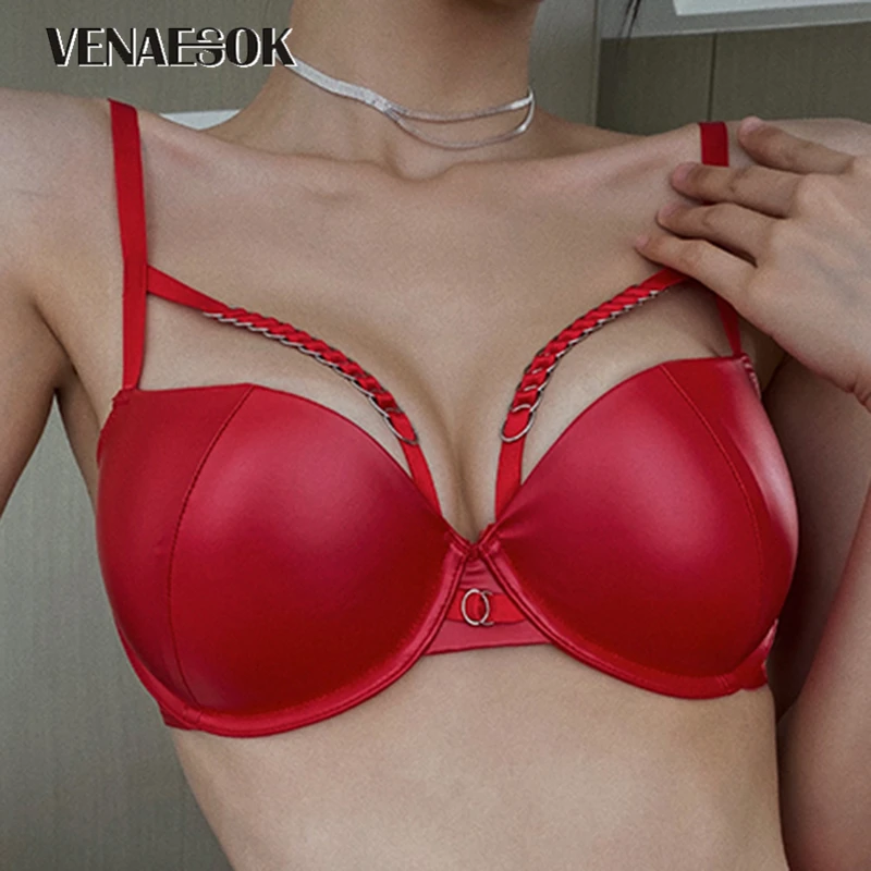 

2021 Top Hot Red leather Bras Cotton Deep V Brassiere Red 3/4 Cup Sexy Underwear Push up Bra Set Women Lingerie Set Embroidery