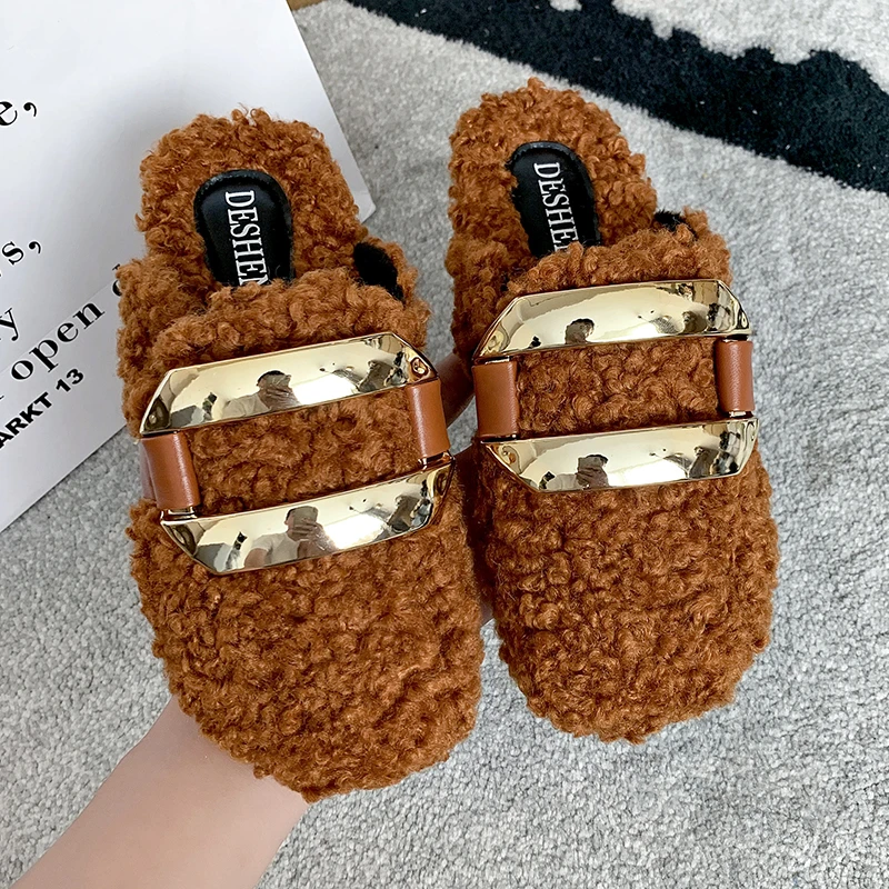 

Women Rubber Slippers Home Cotton Plush Shoes Flats Ladies Metal Decoration Flip Flops Slides 2021 Winter Mules Shoes For Women