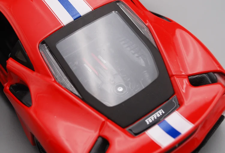 Bburago 1/24 масштаб 1:24 Ferrari 488 Plsta гоночный спортивный автомобиль литый под давлением