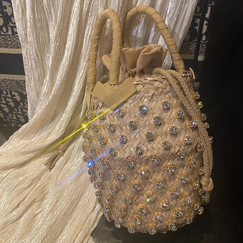 

New Ins Hand-woven Diamond Belt Shoulder Slung Pineapple Basket Portable Bucket Bag