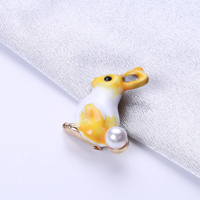 

Wuli&baby Pearl Tail Enamel Rabbit Brooches For Women 2-color Lovely Bunny Animal Party Casual Brooch Pins Gifts