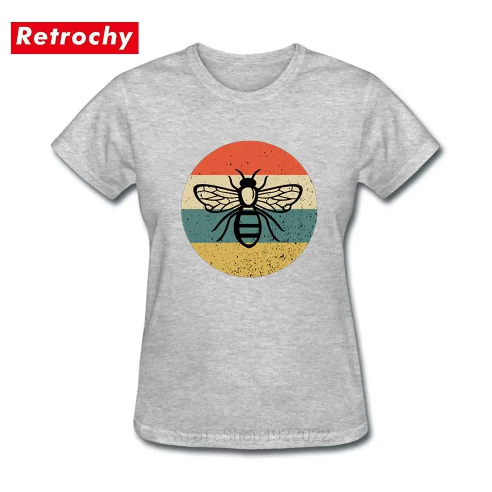 Женская футболка с вырезом лодочкой Save The Bees мягкая из мягкого хлопка графическим