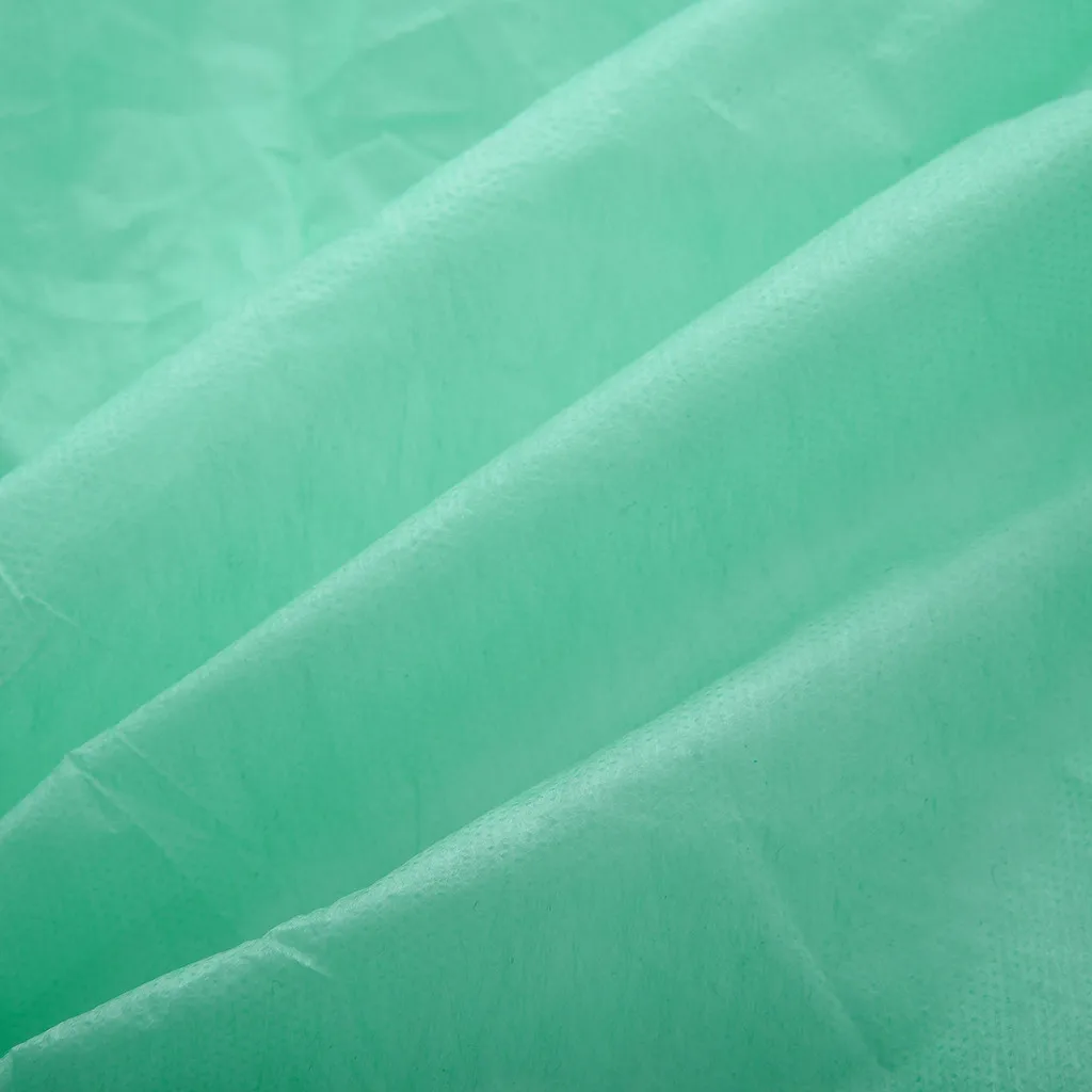 

40PCS Green Long Sleeve Disposable Protective Isolation Clothing Anti-Spitting Dustproof Safety Nursing Gown Coveralls FL50
