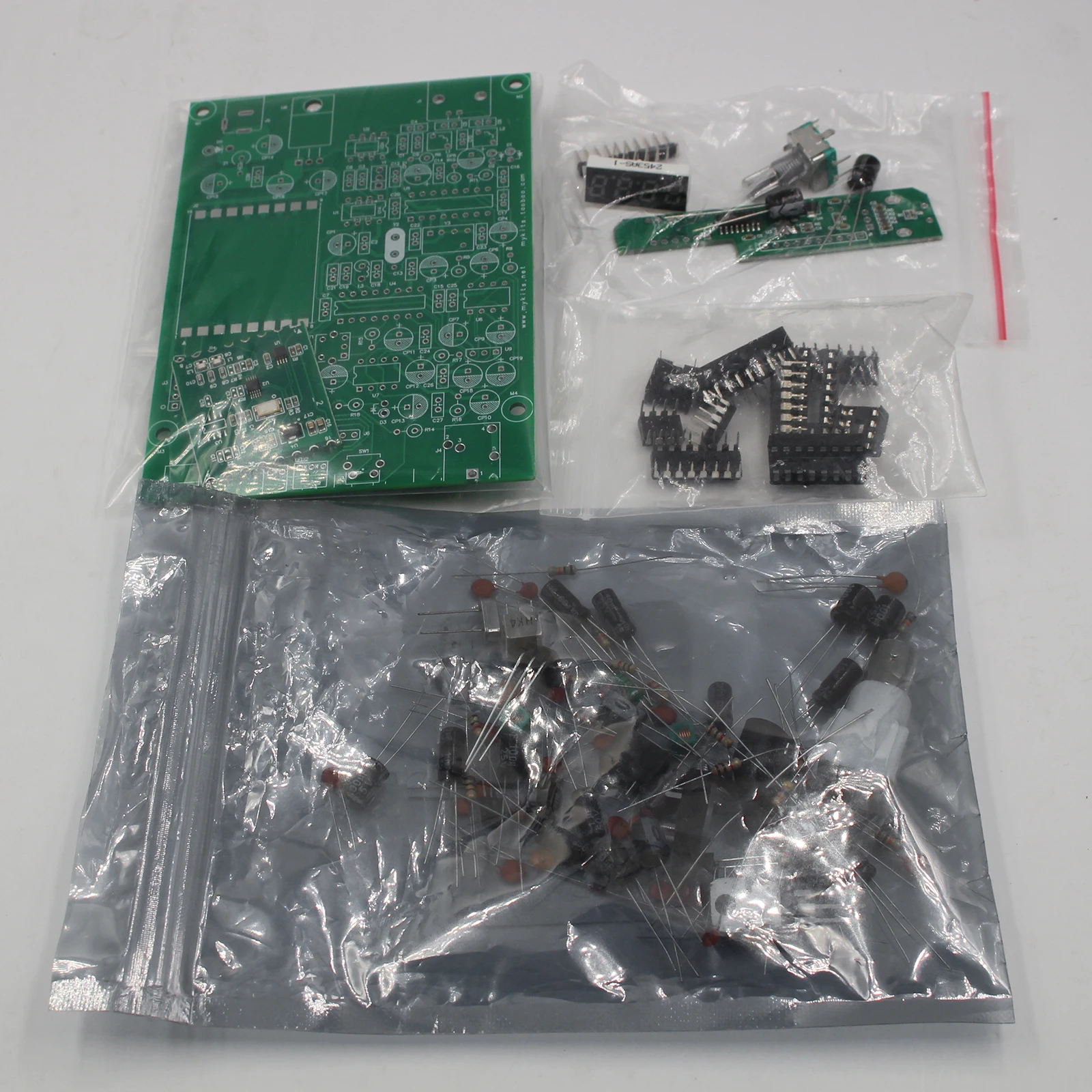 

R80 DIY Aviation Radio Receiver Set Aircraft Tower Call Accessories
