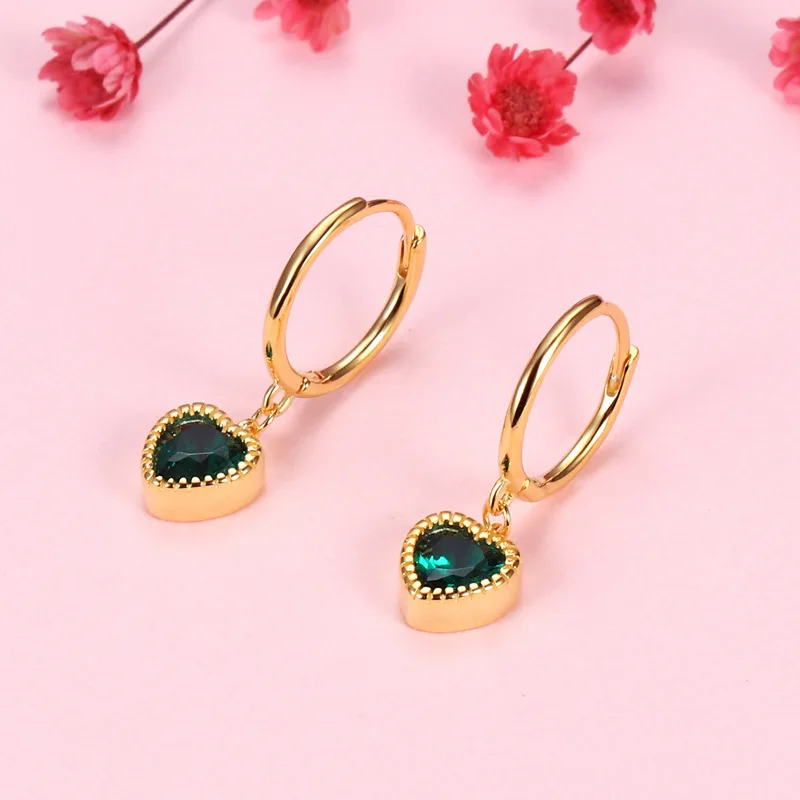 

925 Sterling Silver Ear Buckle Sweet and Romantic Heart Hoop Earrings Minimalist Light Luxury Green Crystal Fashion Earrings