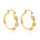 Серьги-кольца женские с кристаллами золотого цвета
