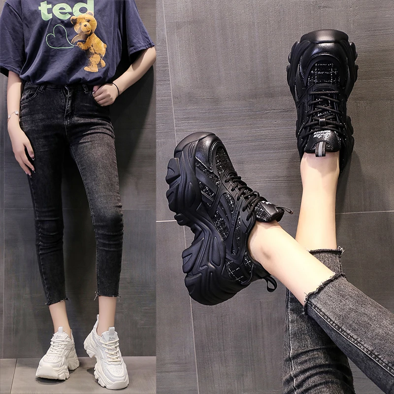 

Black old shoes women's new autumn and winter explosion models casual thick-soled inner increase sports shoes winter plus velvet