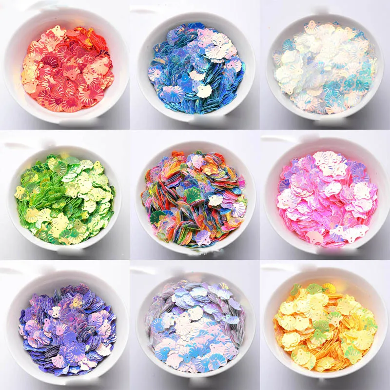 Свадебные и вечерние туфли ручной работы украшенные золотистыми блестящими