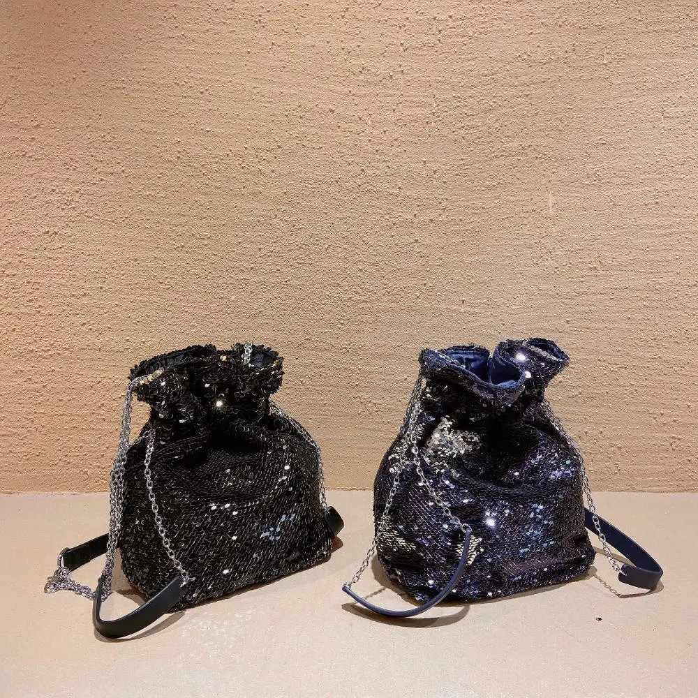 Новый модный тренд: все виды блестящих сумок с жемчужинами и блестками сумка